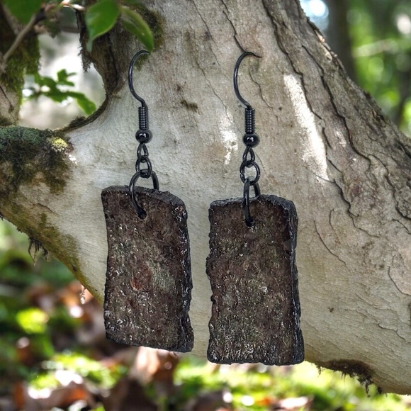 Genuine Maple Tree Bark Dangles - Picture 3 of 4